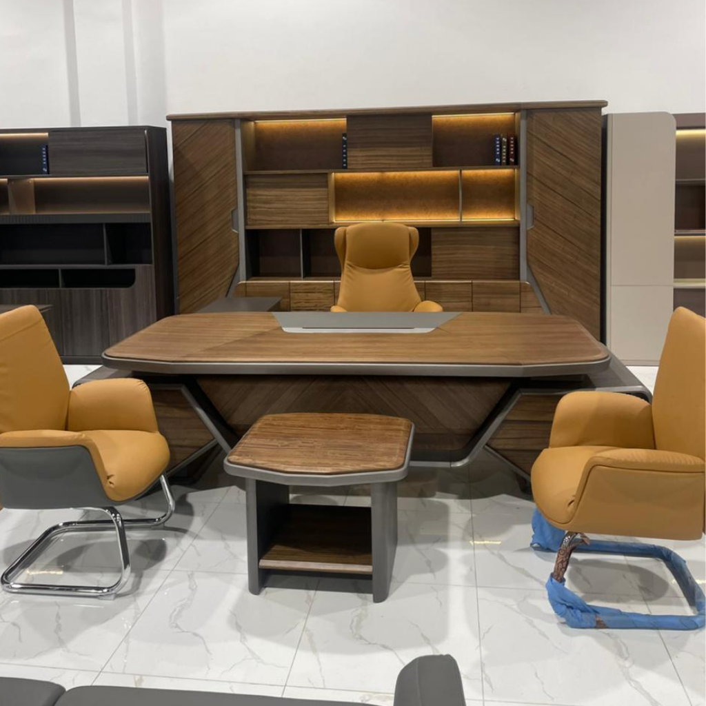 Luxury and new design orignel wood table full human hand furnished size 2,80 cm available complete set